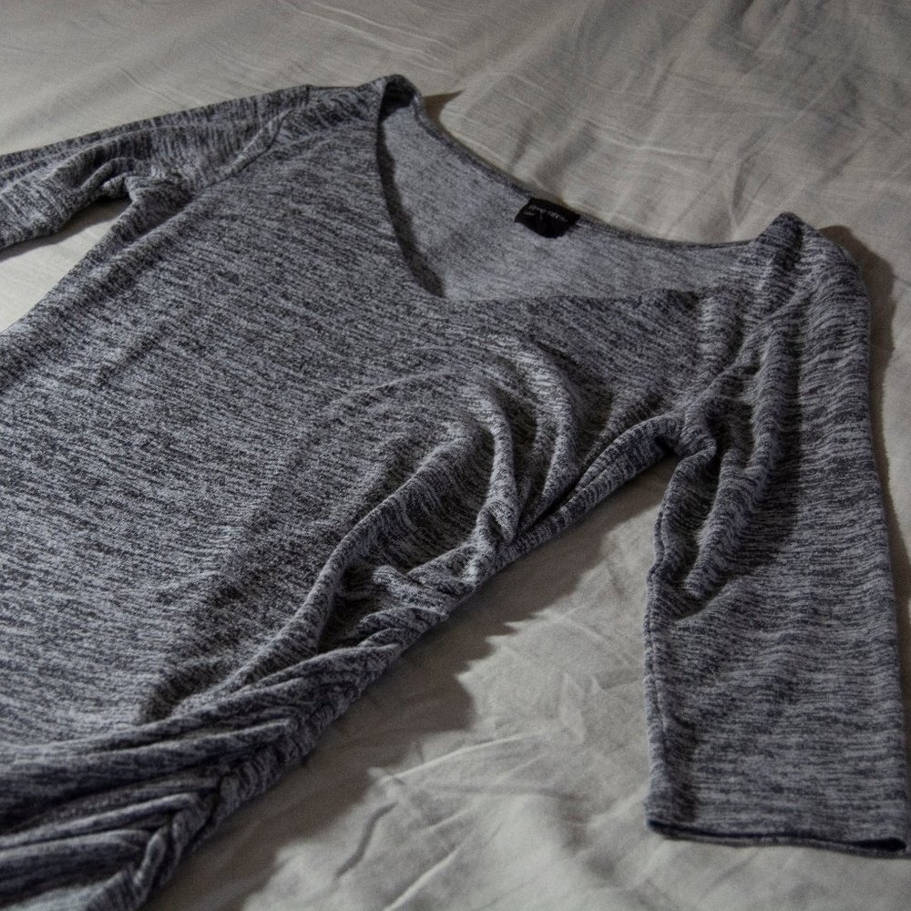 Gray Fitting Dress - Picture 2 of 5